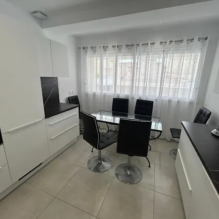 Au Centre De Daire Valras-Plage